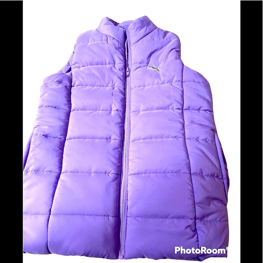 PUMA puffer girls vest . Size 10-12 excellent condition